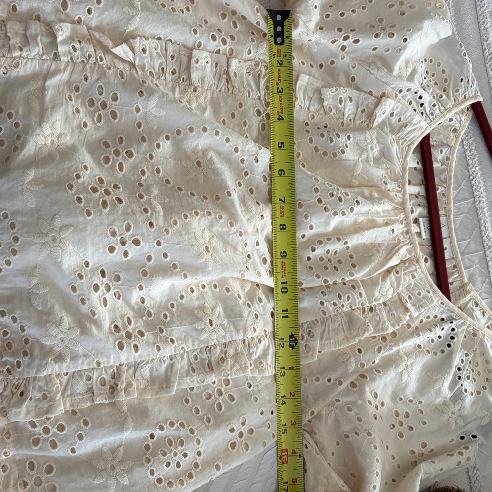 Joie Cream Eyelet Blouse - Picture 4 of 6